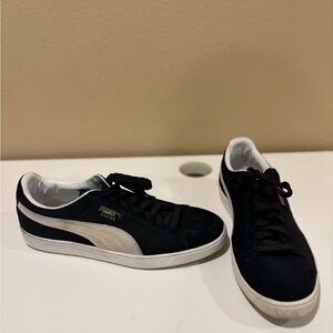 Puma Suede Black and White Men's Sneakers